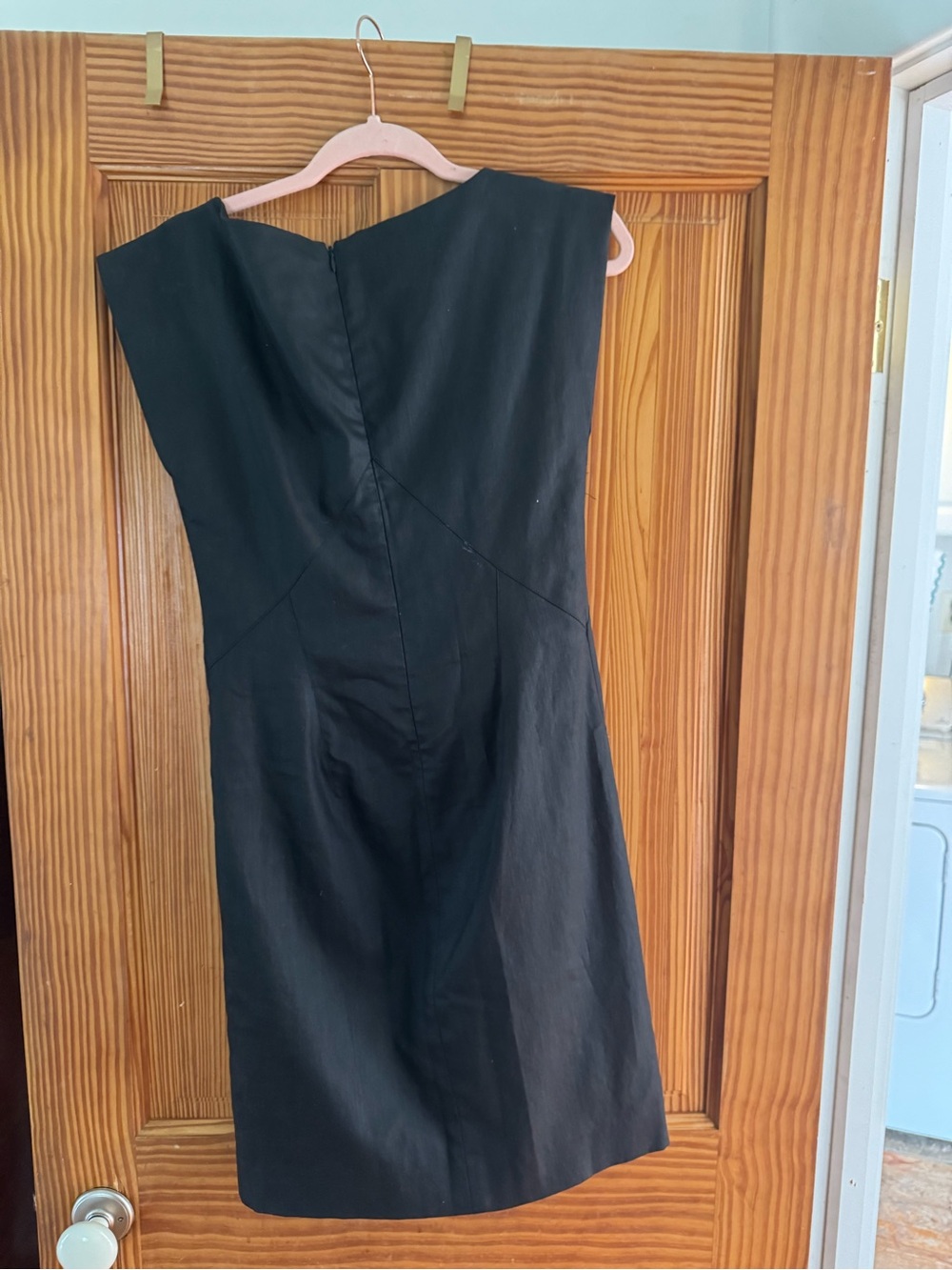 Nicole Miller Black little Black sheath dress. Size 8 with stretch